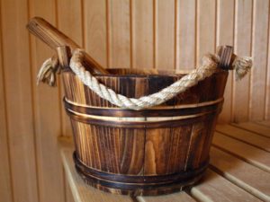 sauna basics: ladle and bucket